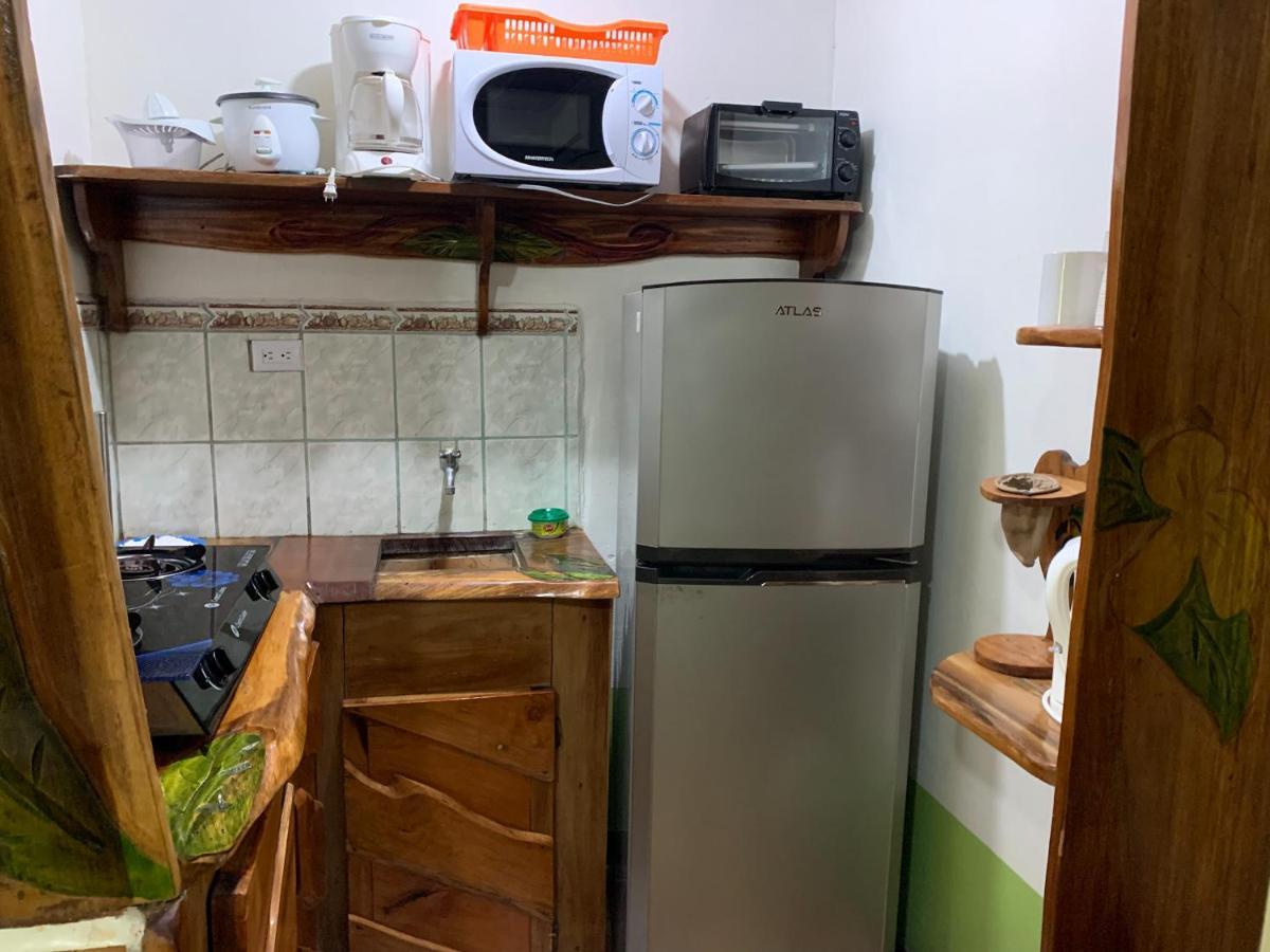 Cabinas Tito 卡维塔 外观 照片